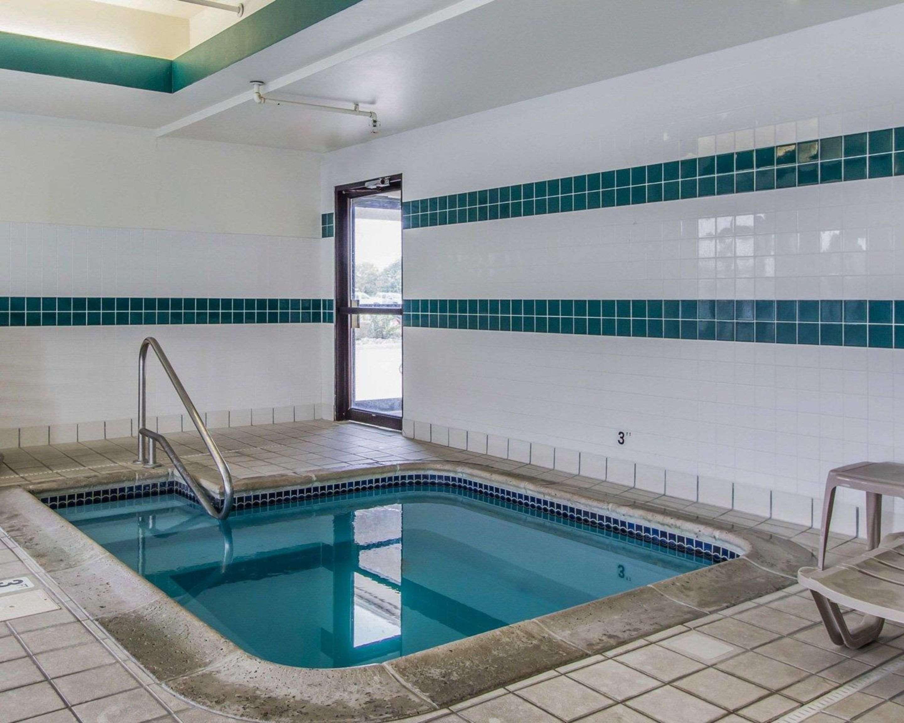 Rodeway Inn Fremont Kültér fotó